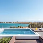 Paros Comfy Hotell