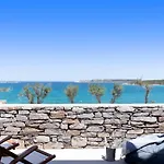 Hotel Paros Comfy