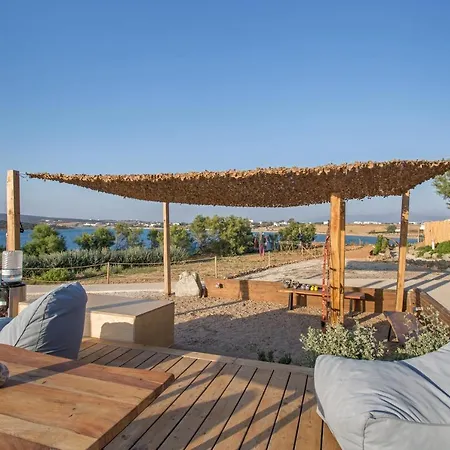 Paros Comfy 4* Naousa (Paros)