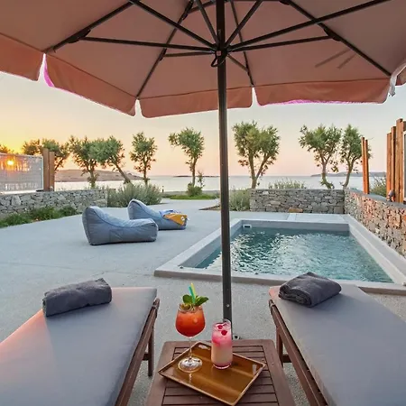 Paros Comfy 4* Naousa (Paros)
