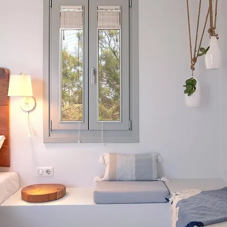 Szálloda Paros Comfy Náusza