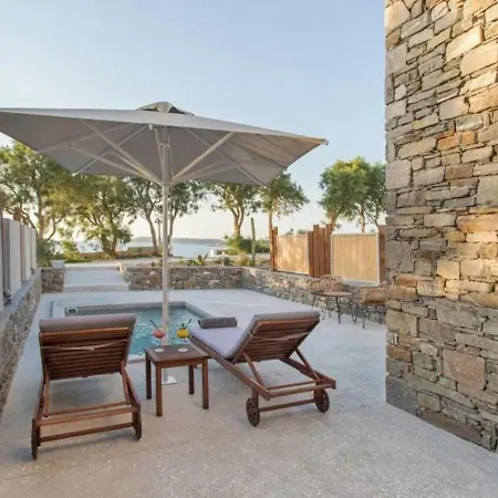 Szálloda Paros Comfy 4*