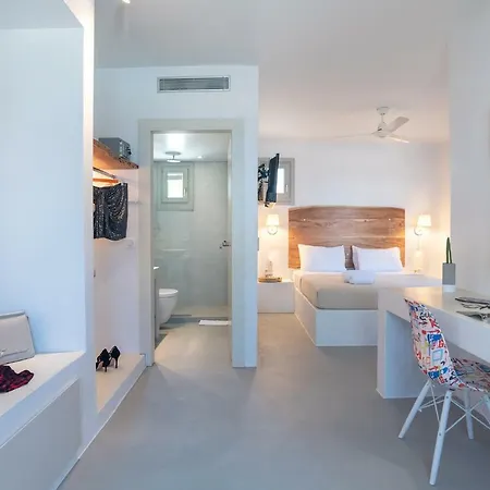 Paros Comfy Hotel 4*