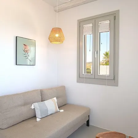 Szálloda Paros Comfy Náusza