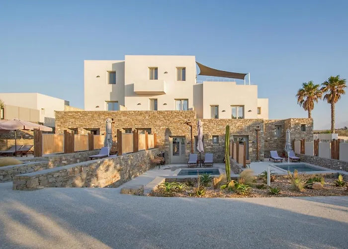 Paros Comfy Hotell