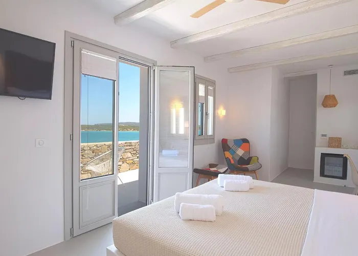 Paros Comfy Hotell Naousa
