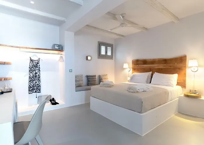 Paros Comfy 4* Naousa